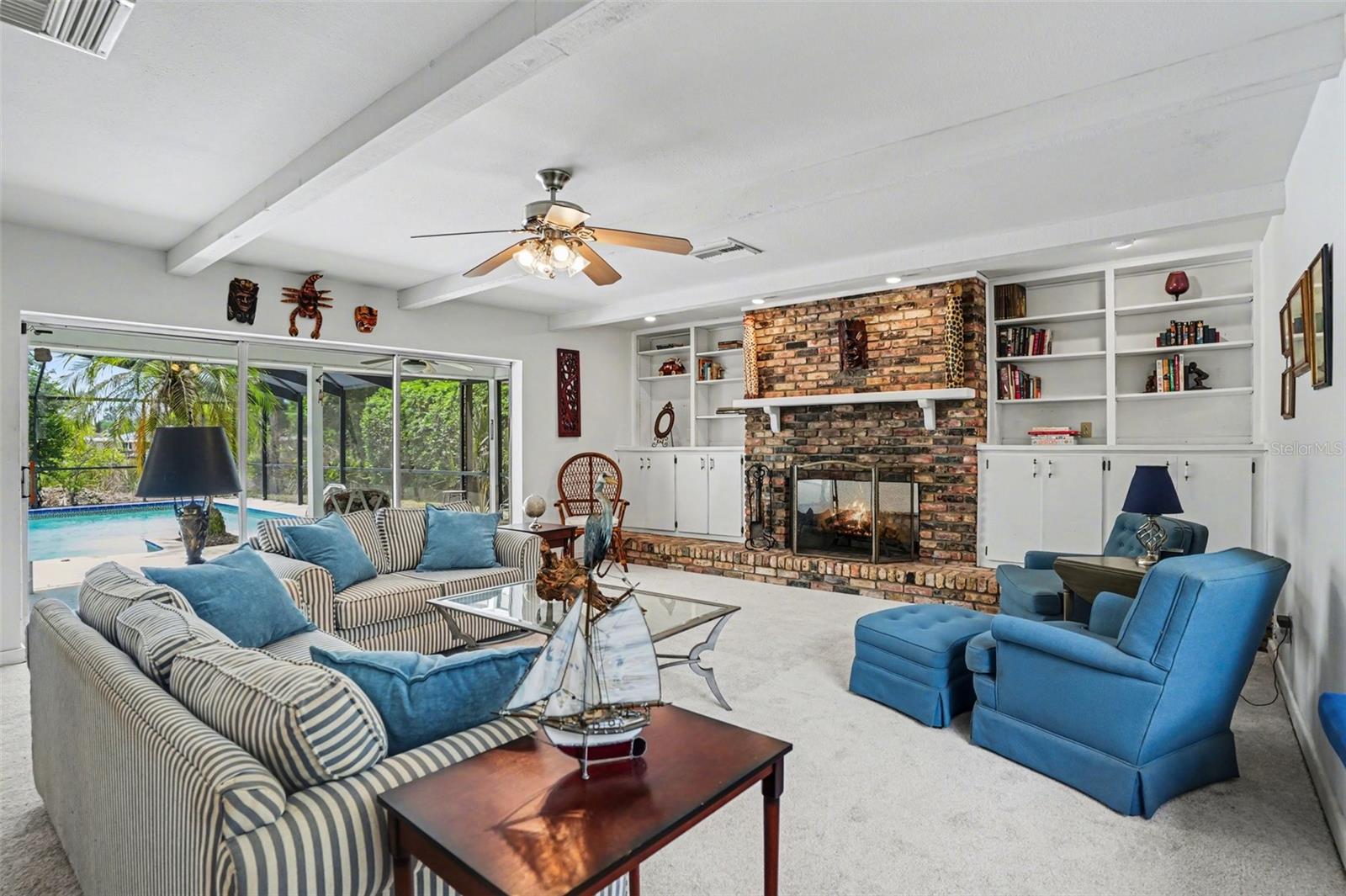 TAMPAS NORTH SIDE CNTRY CL - Residential