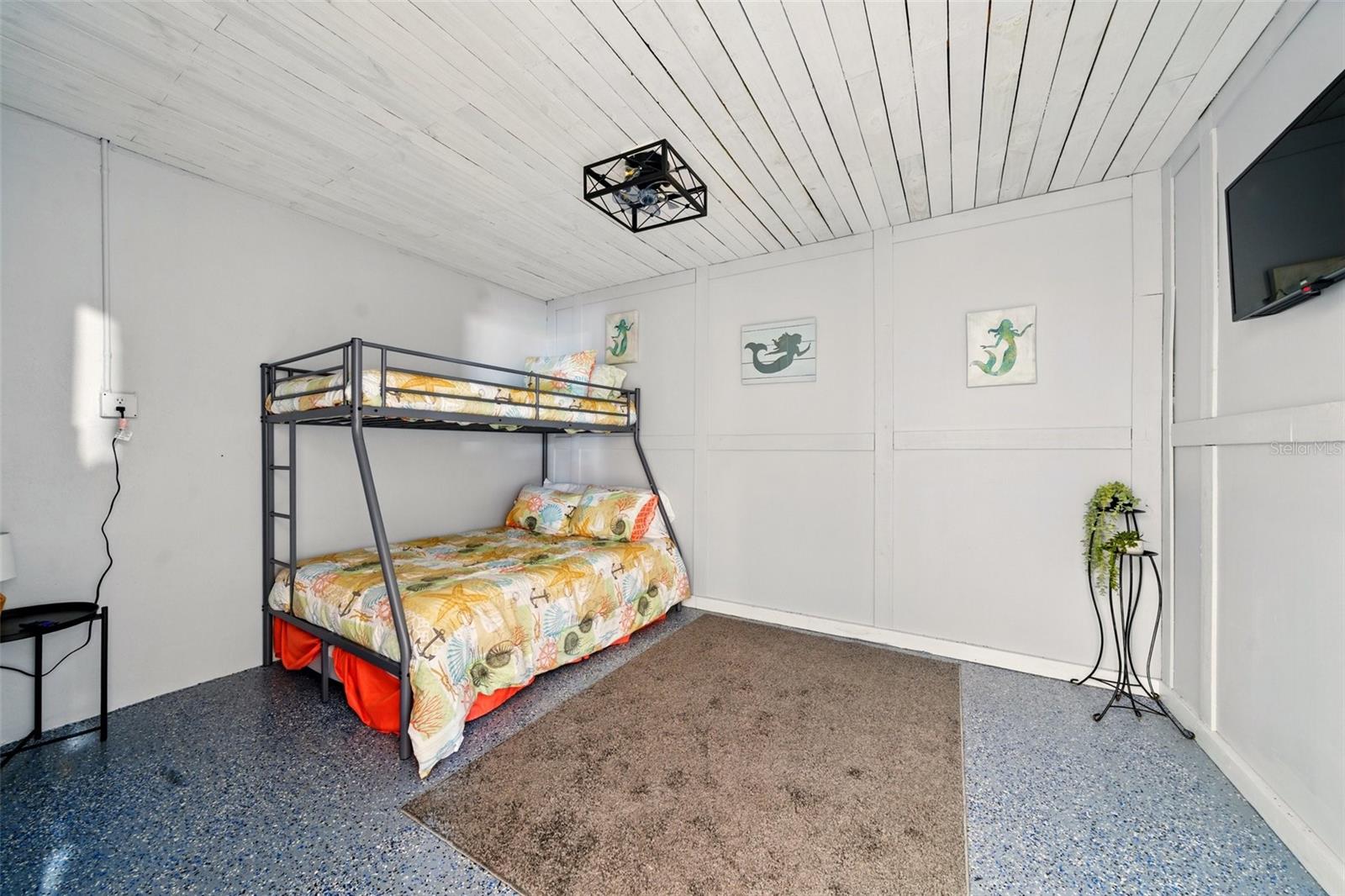 HERNANDO BEACH - Residential