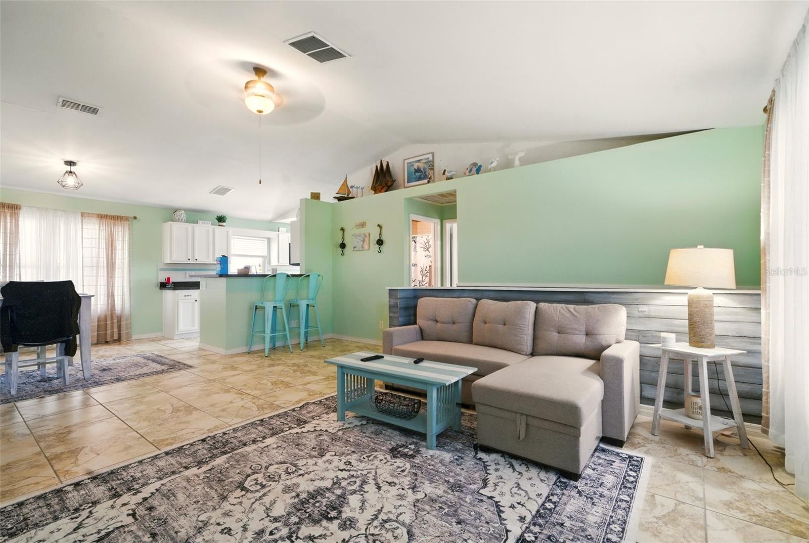 HERNANDO BEACH - Residential