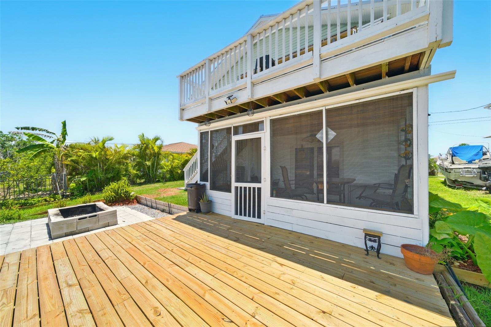 HERNANDO BEACH - Residential