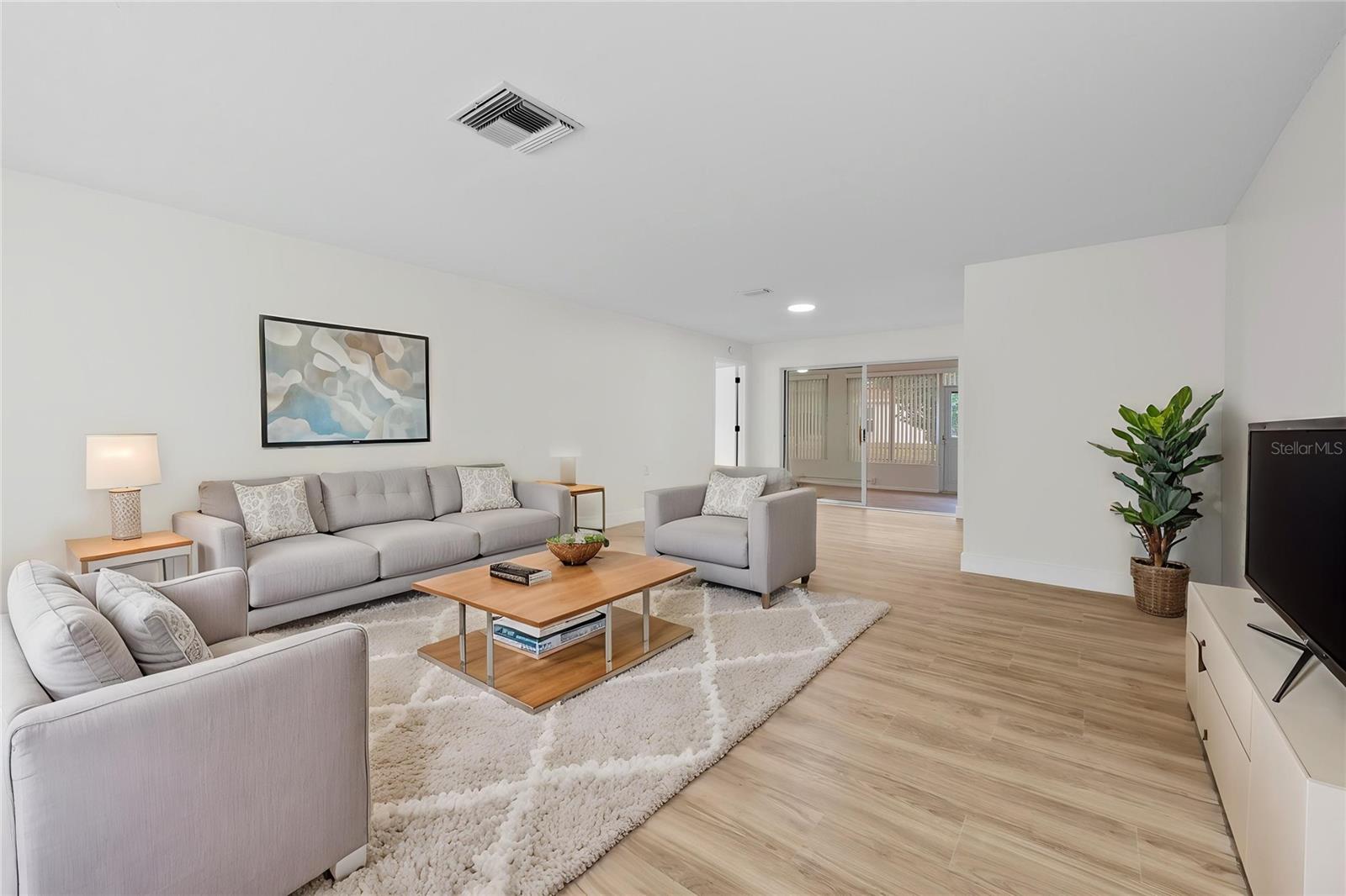 TIMBER PINES - Residential