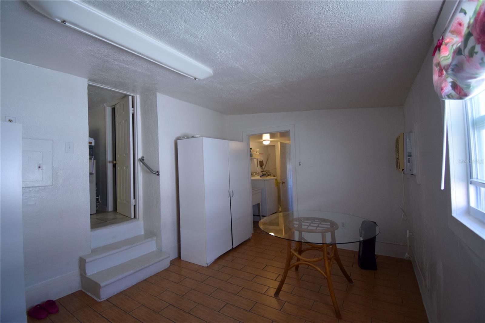 BONITA VILLAGE - Residential