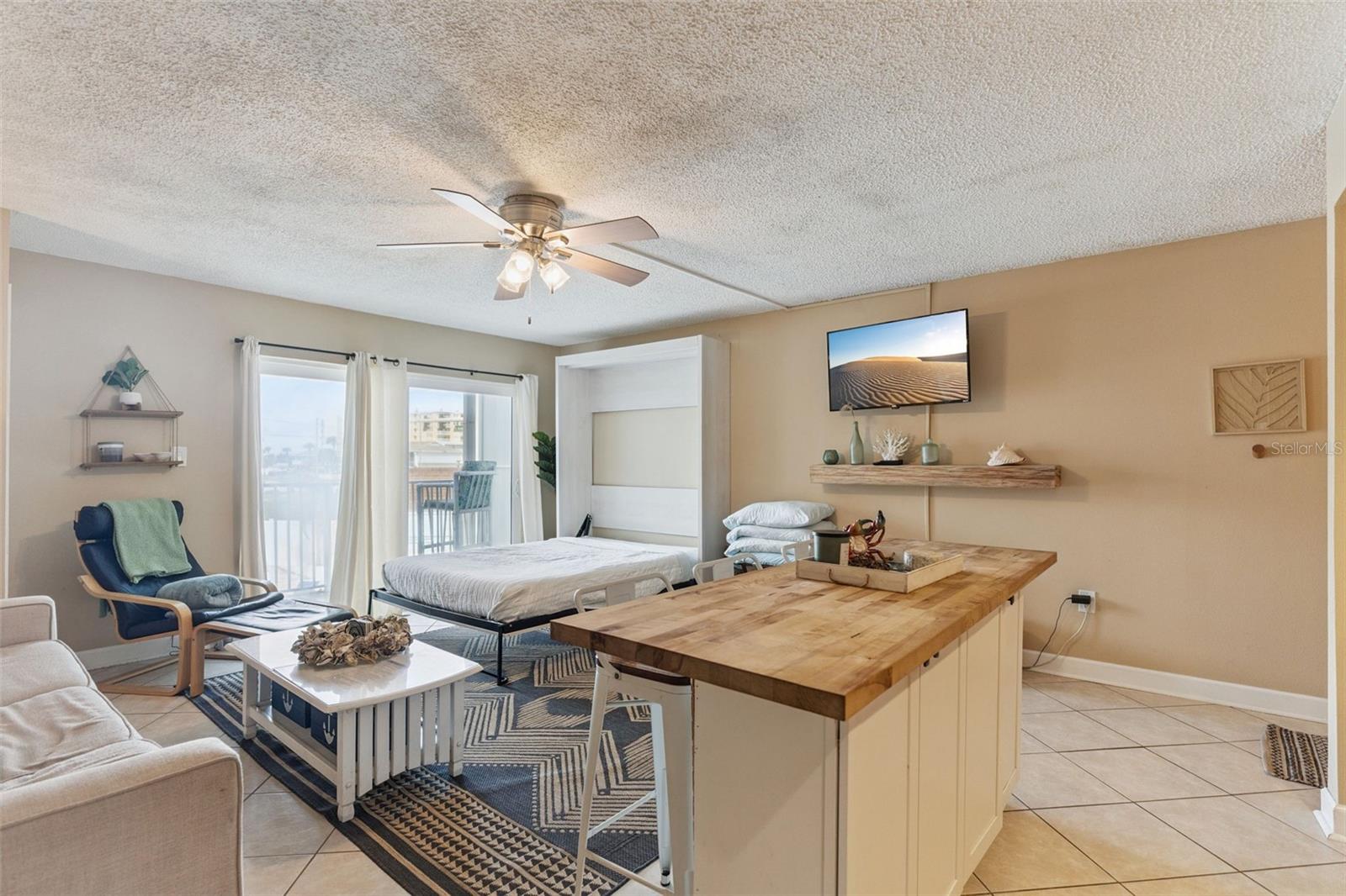 MARINERS COVE CONDO - Residential