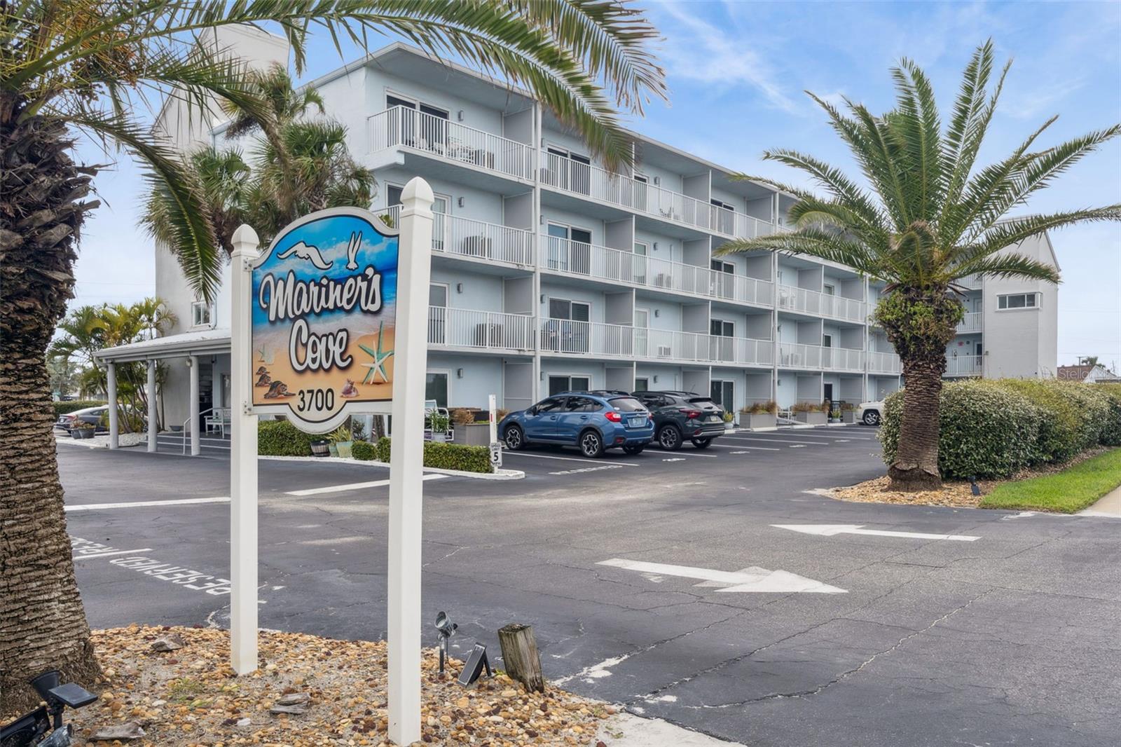 MARINERS COVE CONDO - Residential