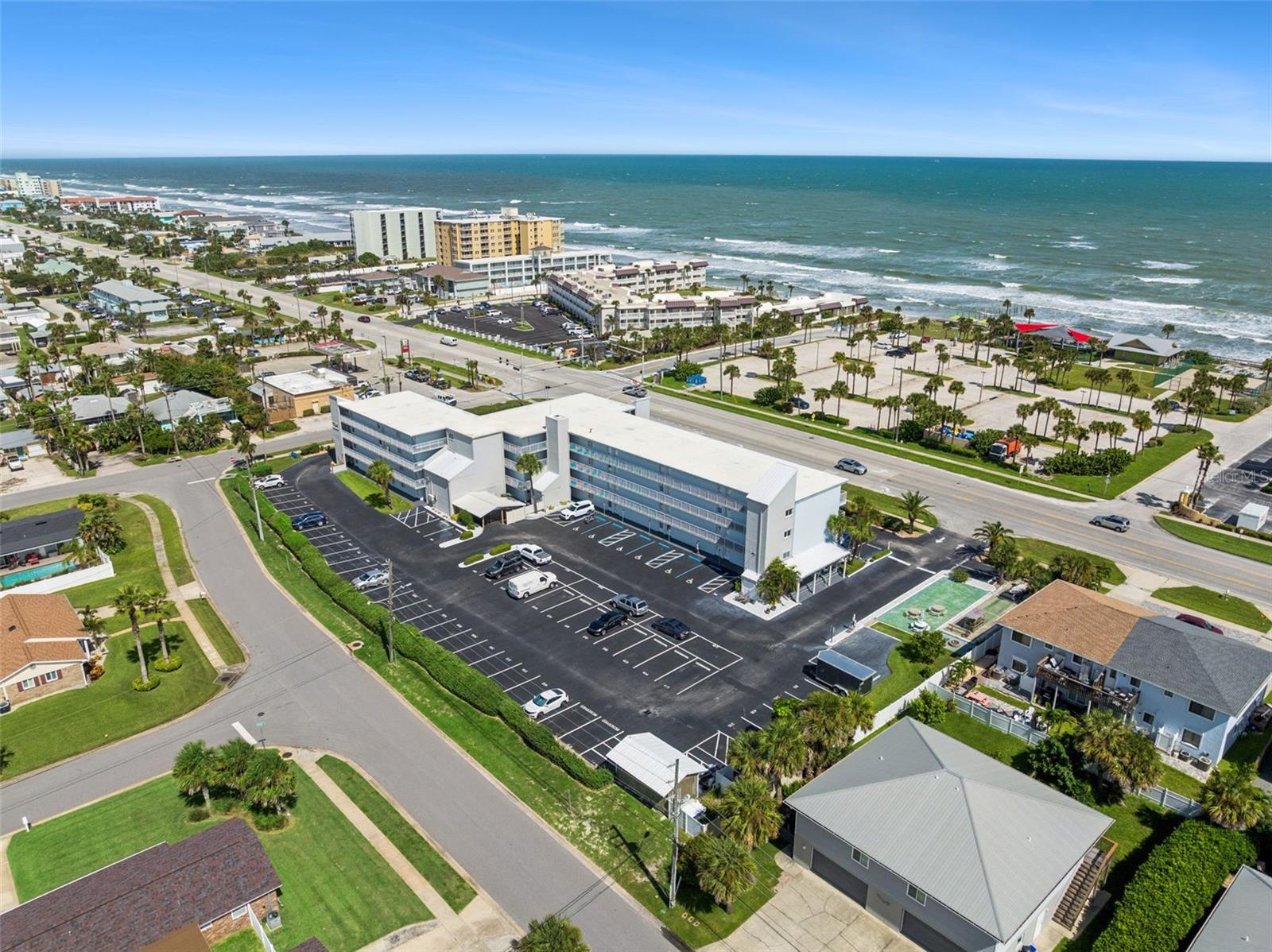 MARINERS COVE CONDO - Residential