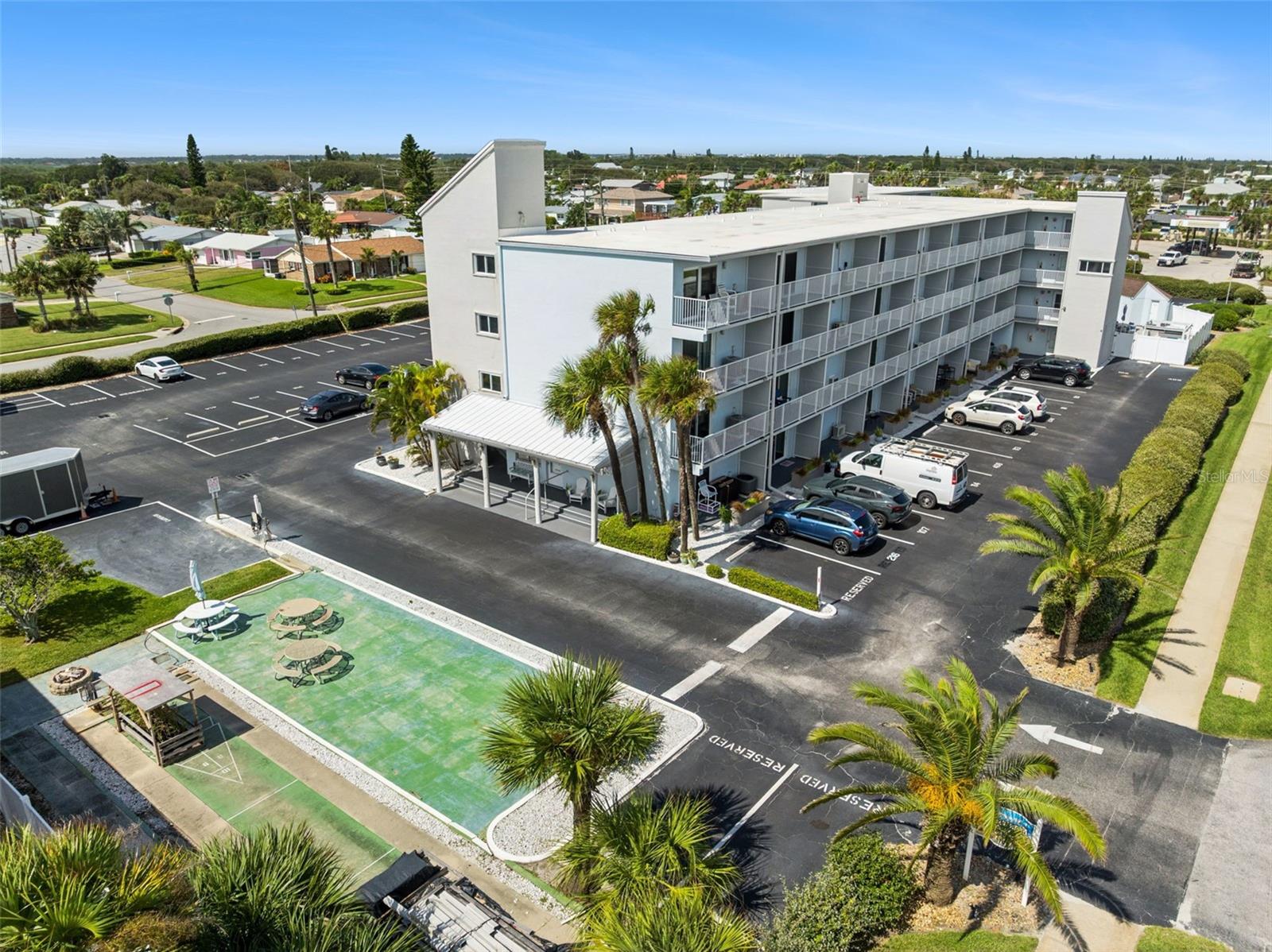 MARINERS COVE CONDO - Residential