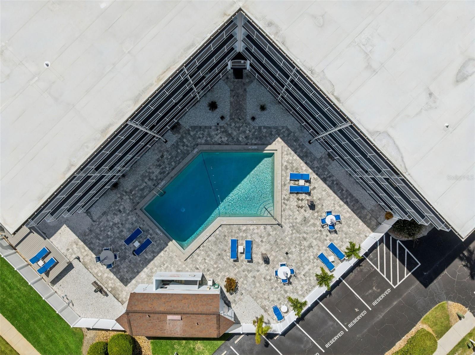 MARINERS COVE CONDO - Residential