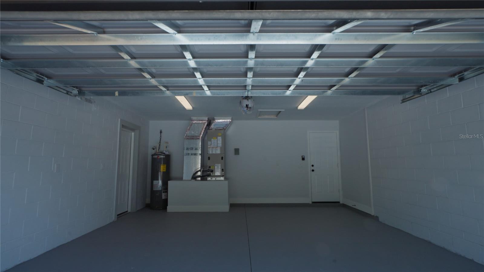 ROLLING RANCH ESTATE - Residential