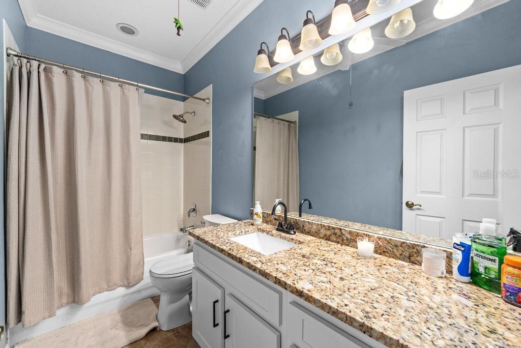 HAMPTON CHASE TWNHMS - Residential