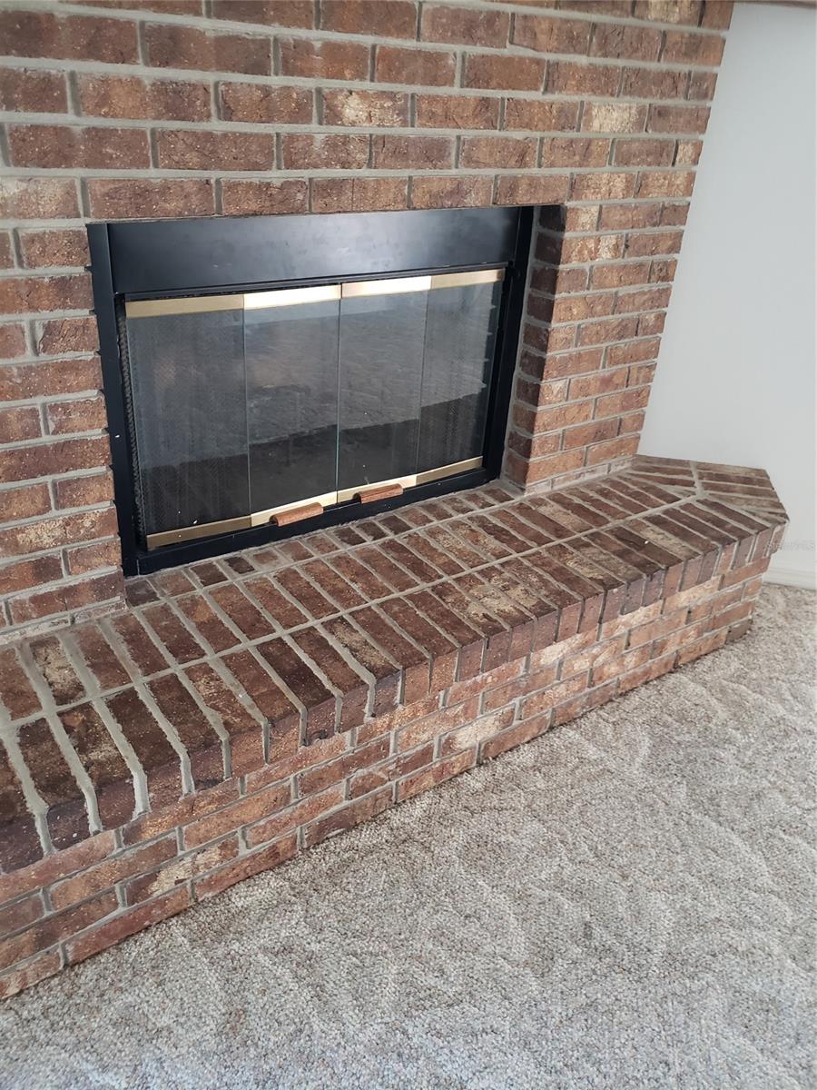 Pine Island Ph 01 - Residential Lease