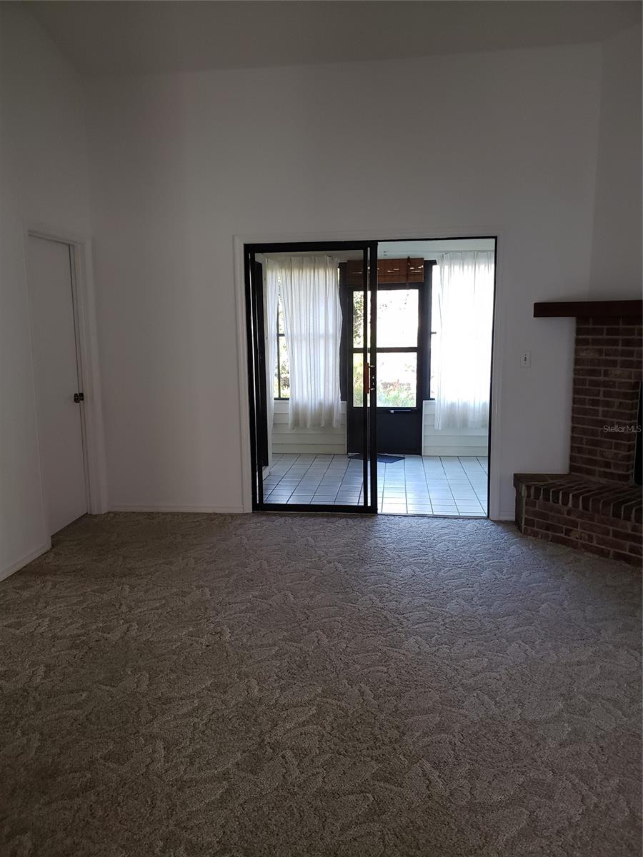 Pine Island Ph 01 - Residential Lease