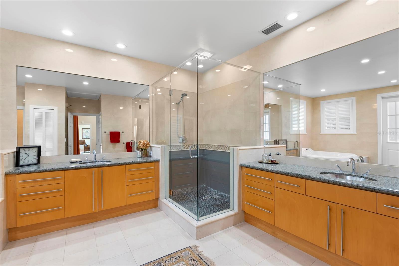 SNELL & HAMLETTS NORTH SHORE ADD - Residential