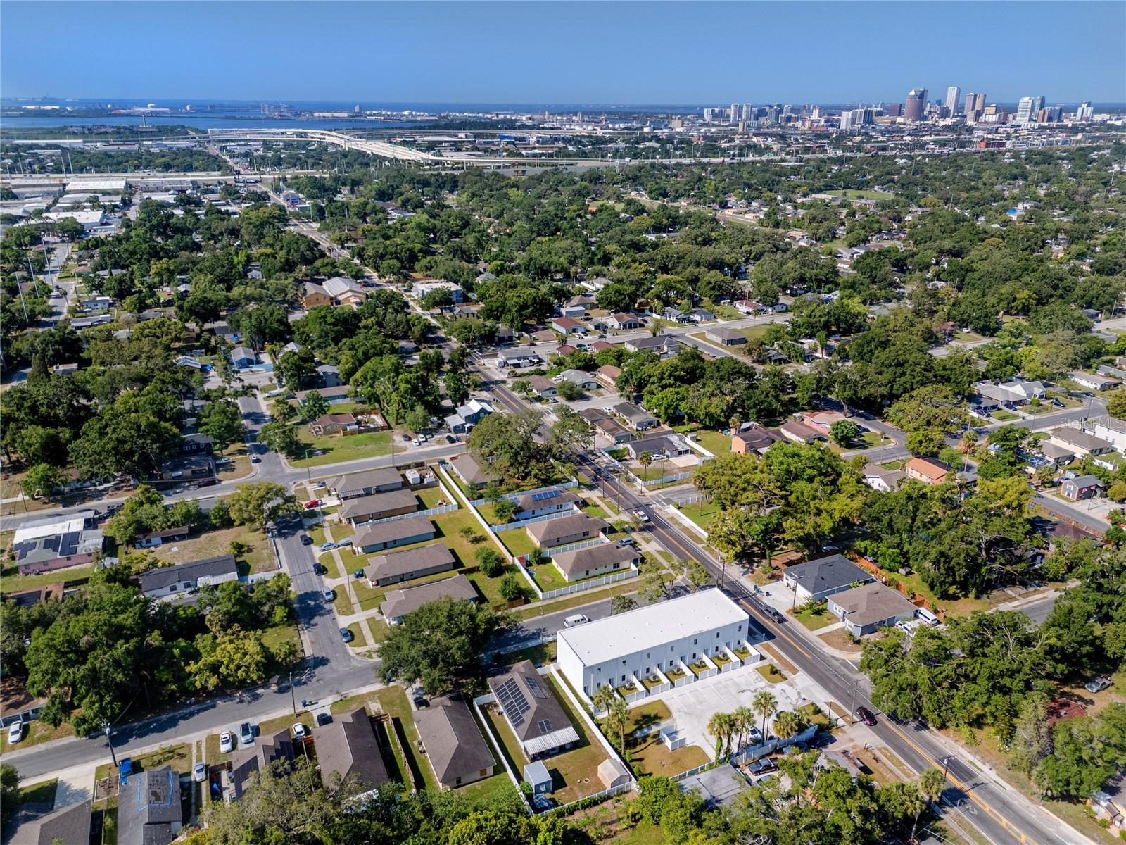 SOMERSET ON 34TH STREET TOWNHOMES - Residential