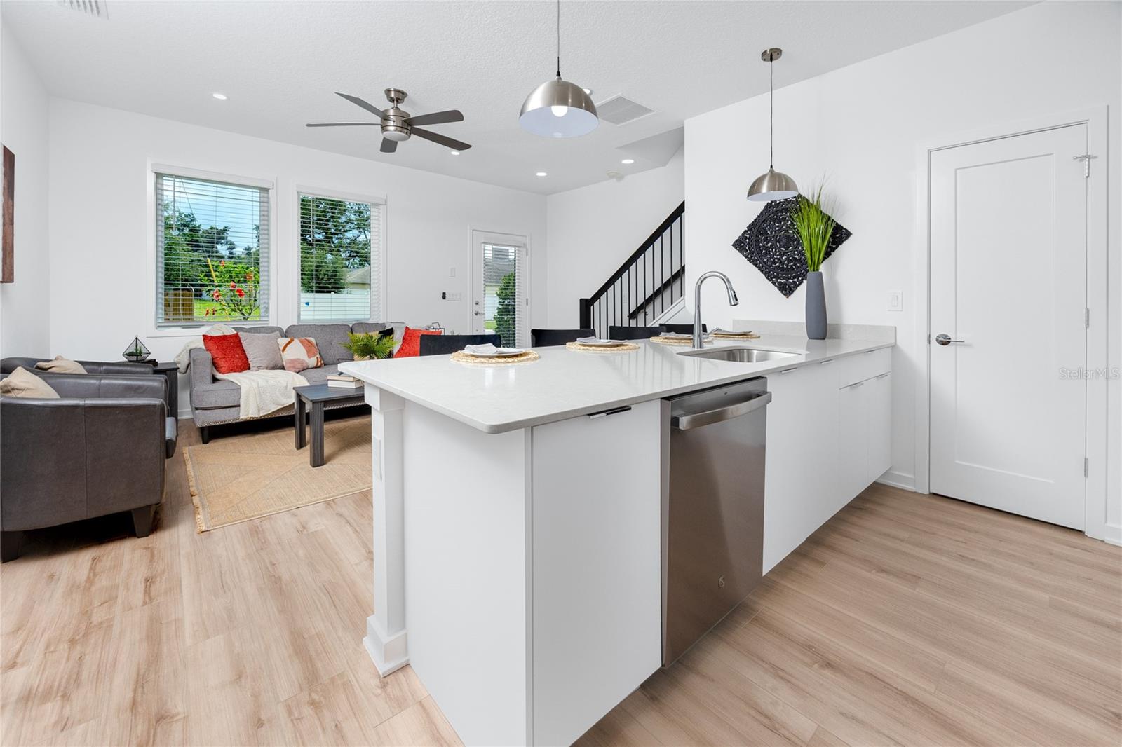 SOMERSET ON 34TH STREET TOWNHOMES - Residential