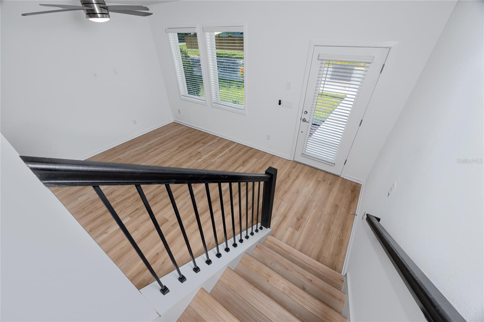 SOMERSET ON 34TH STREET TOWNHOMES - Residential