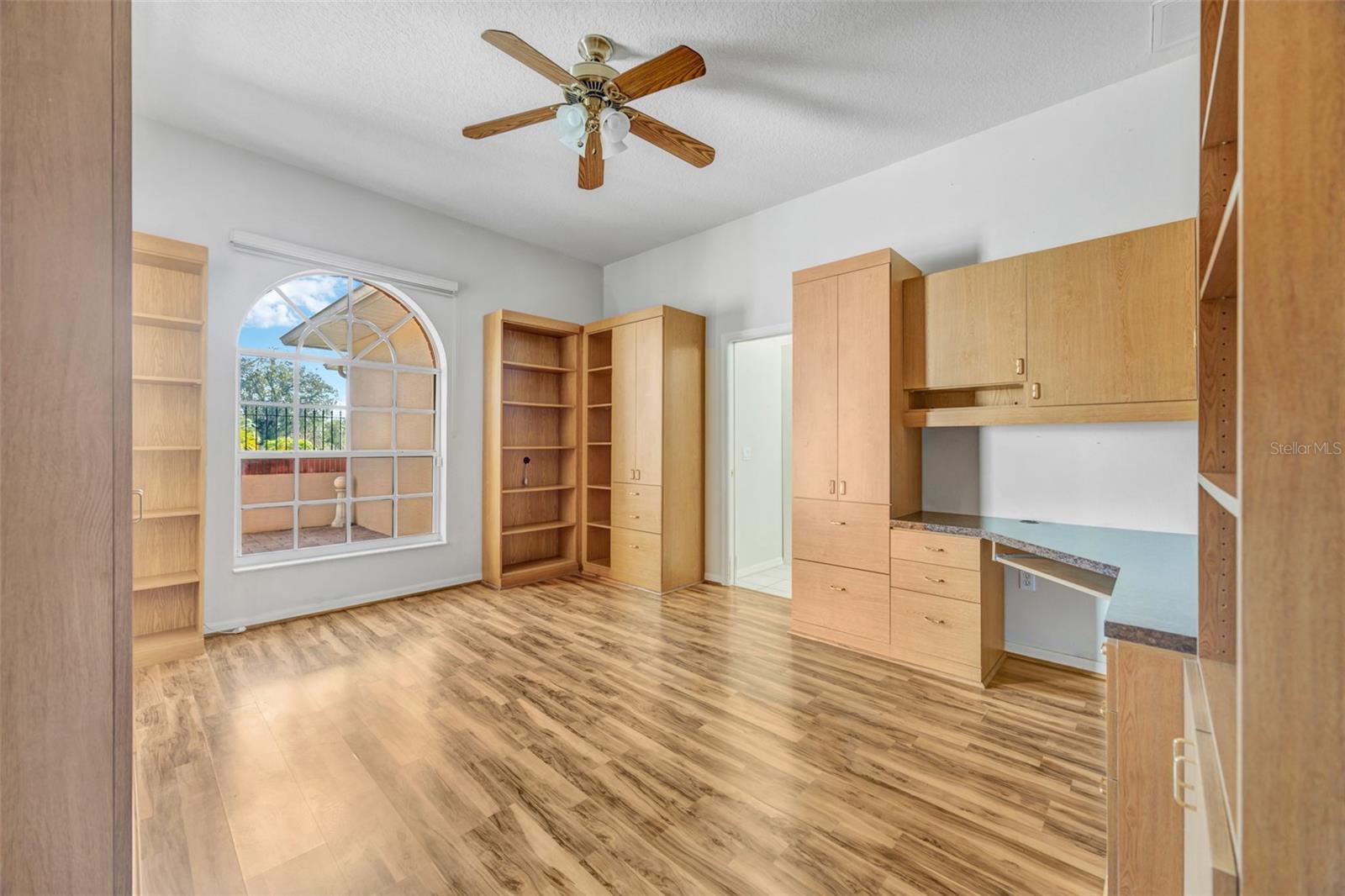 PRESTON HOLLOW - Residential