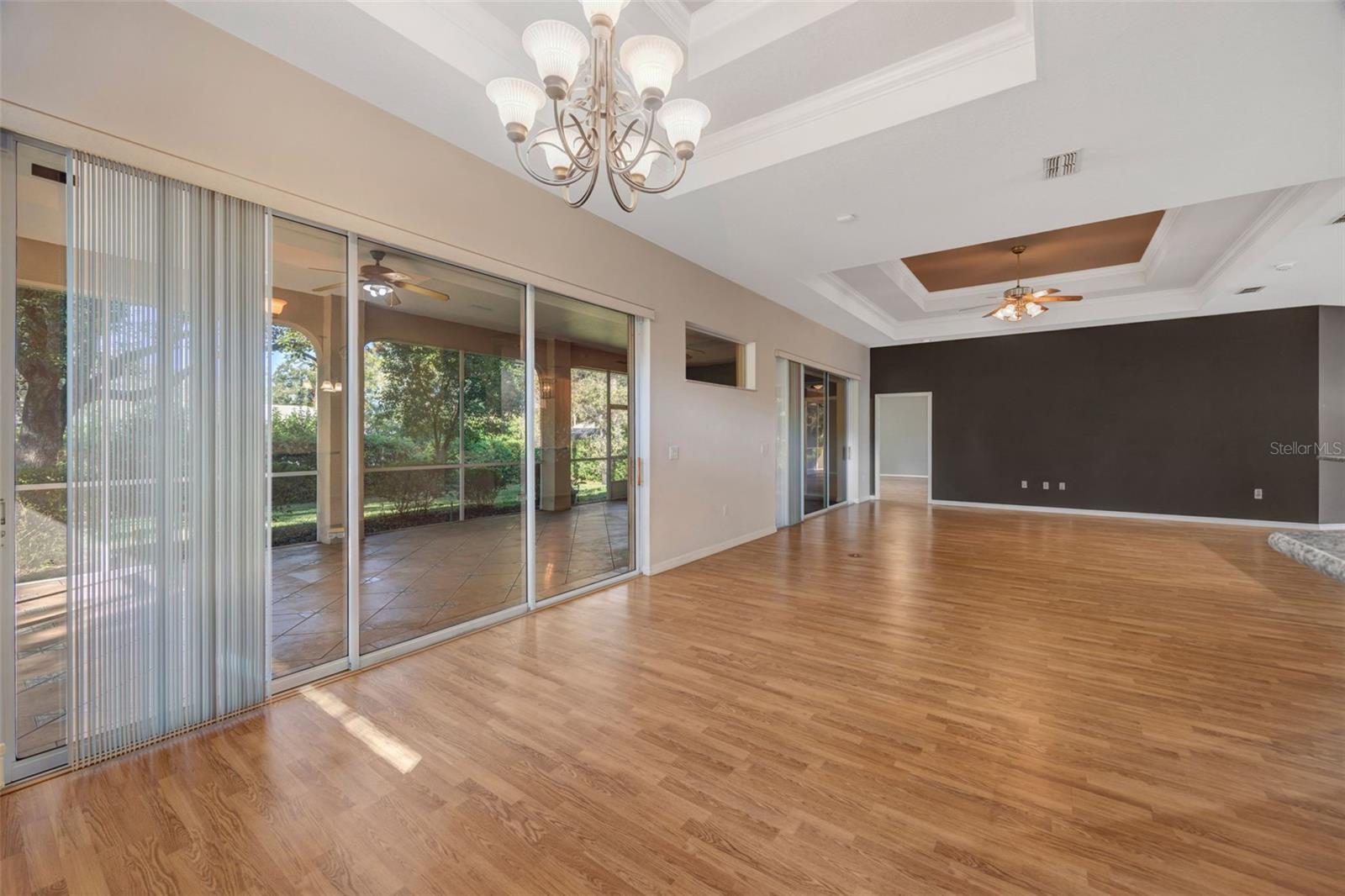 PRESTON HOLLOW - Residential