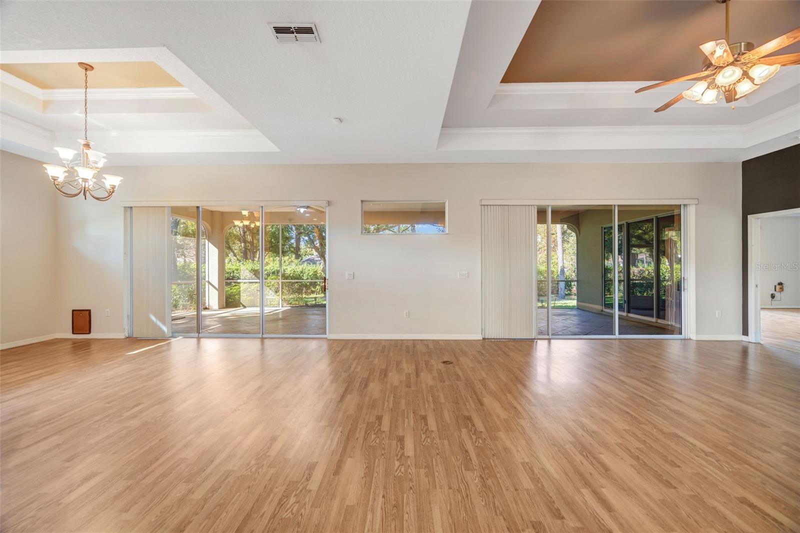 PRESTON HOLLOW - Residential