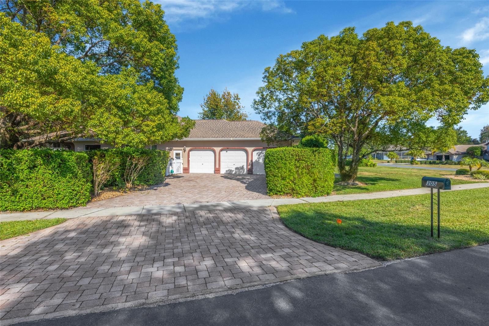 PRESTON HOLLOW - Residential