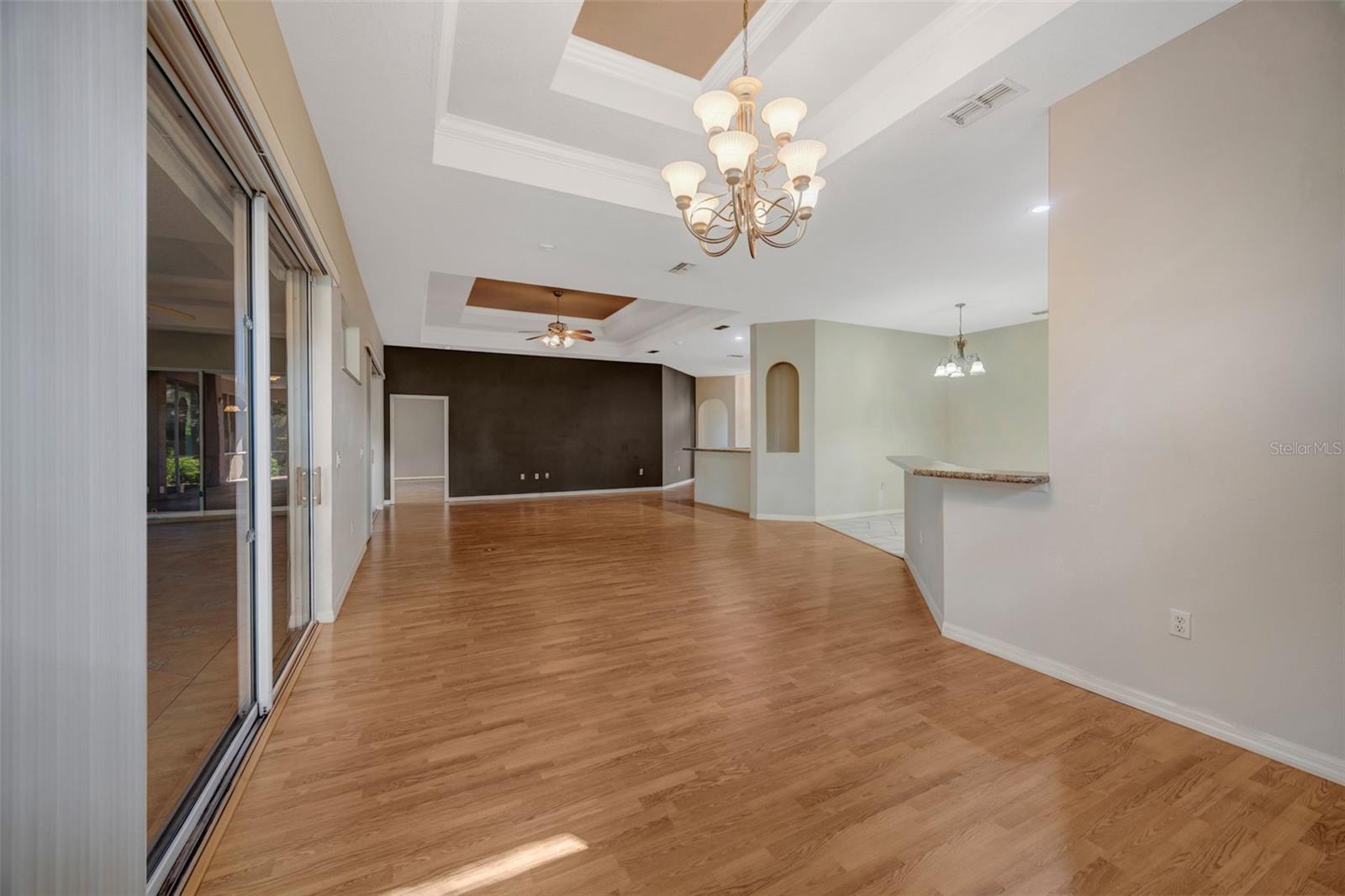 PRESTON HOLLOW - Residential