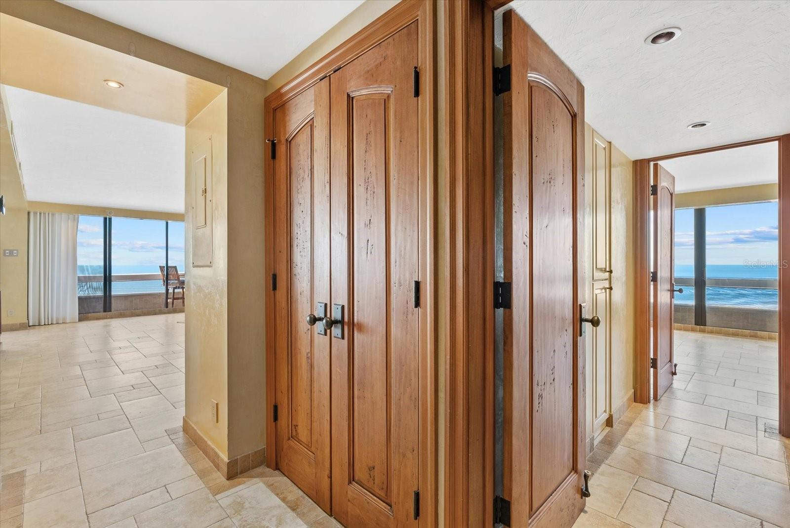 TERRACE - Residential