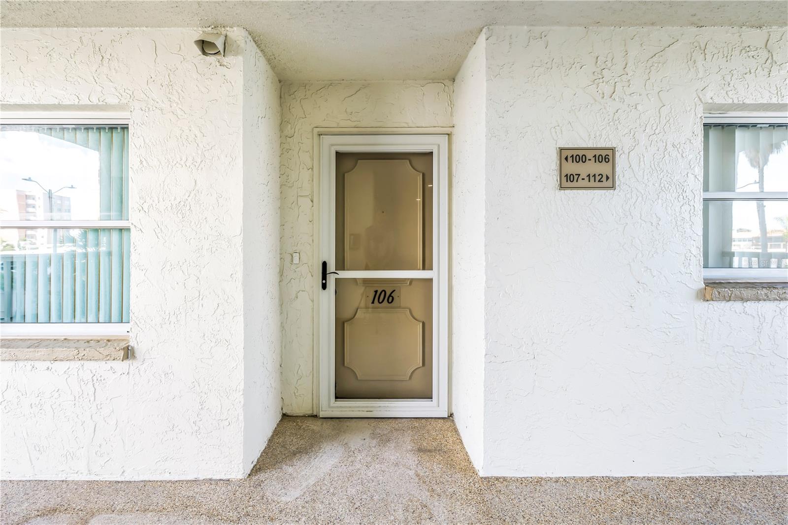 6060 SHORE BOULEVARD S 106