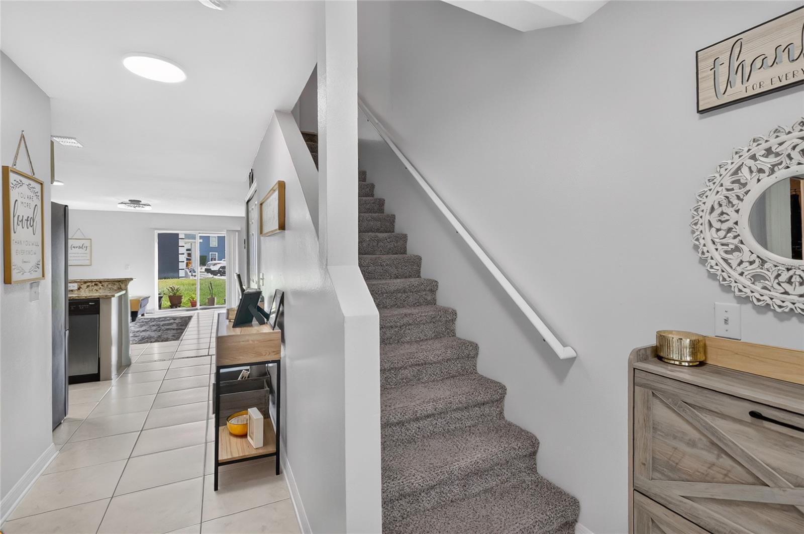 261 AUTUMN LANE 5