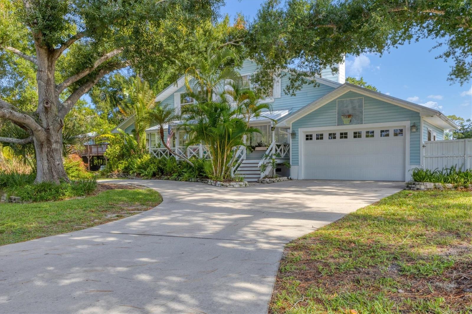 1730 PADRE LANE
