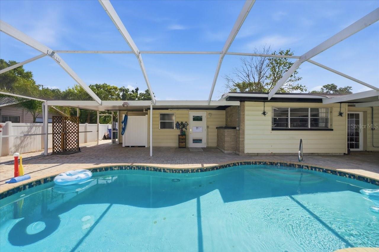 TAMPAS NORTH SIDE COUNTRY CLU - Residential
