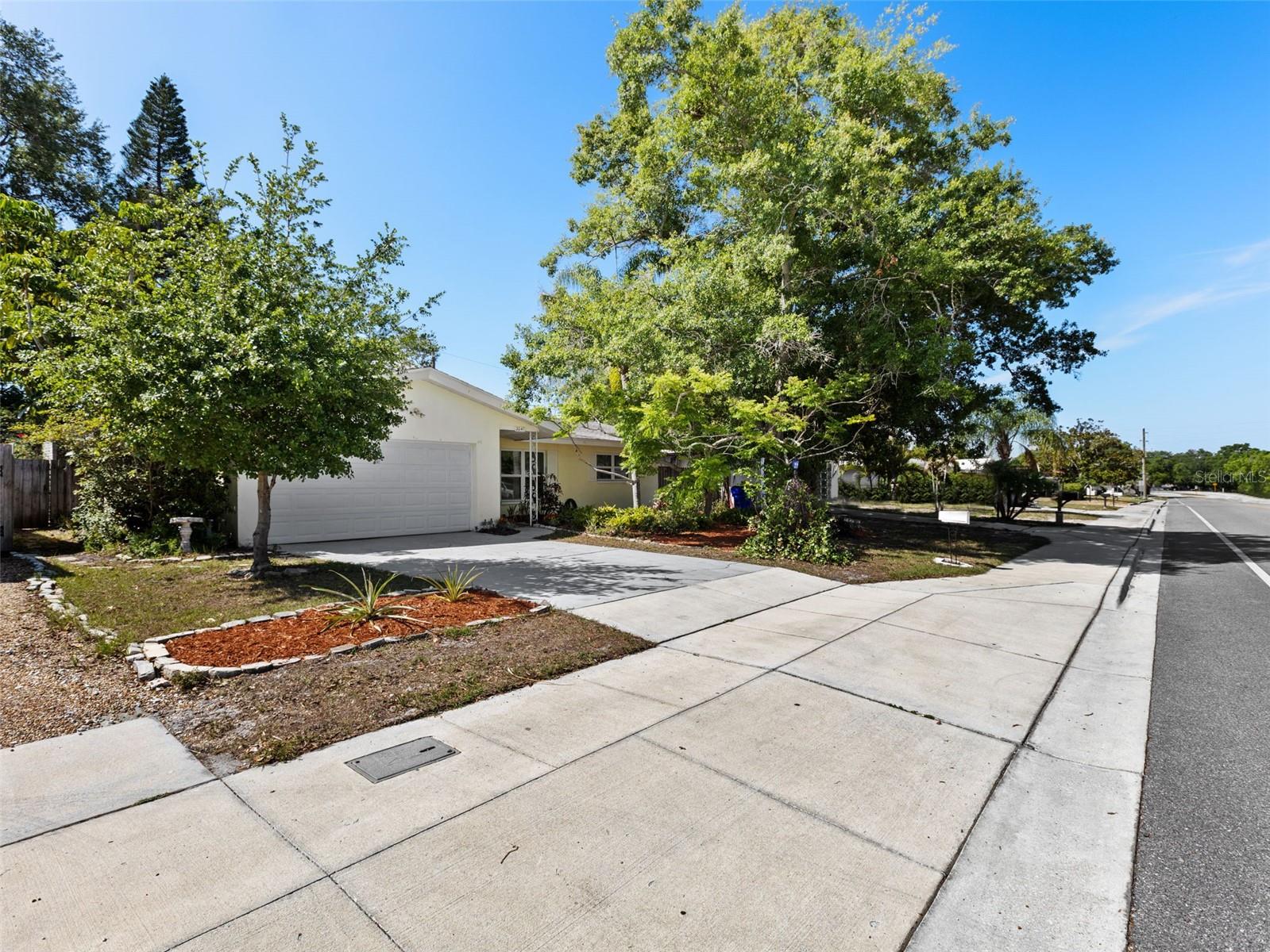 GREENBRIAR - Residential