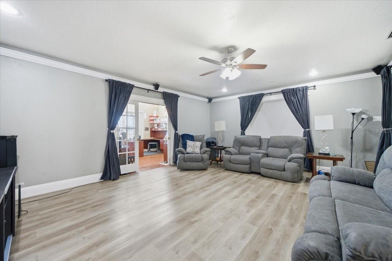 UNPLATTED - Residential