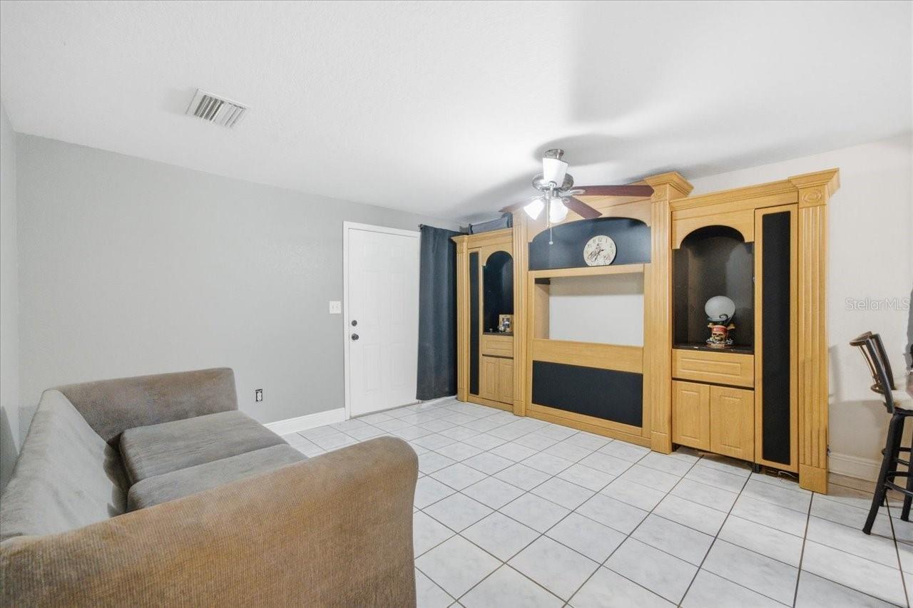 UNPLATTED - Residential