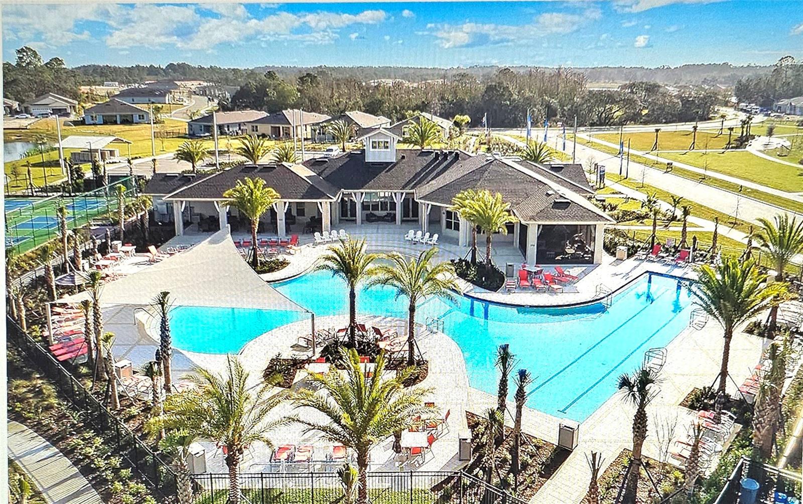 PALMS/SERENOA PH 4 - Residential