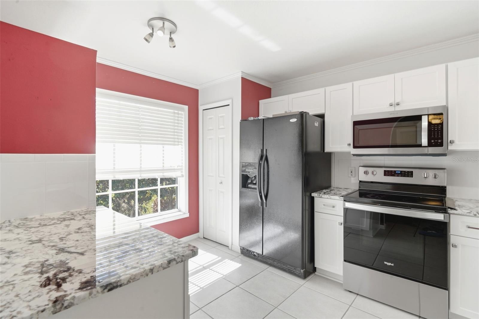 SUNSET VIEW - Residential