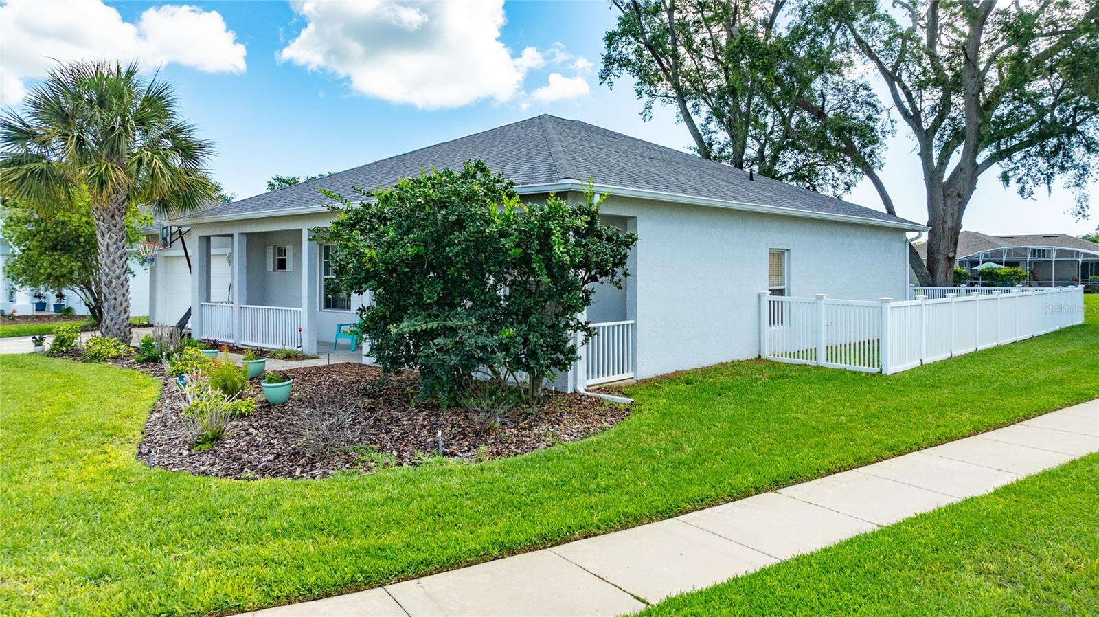 MARINERS GATE PH 01 - Residential