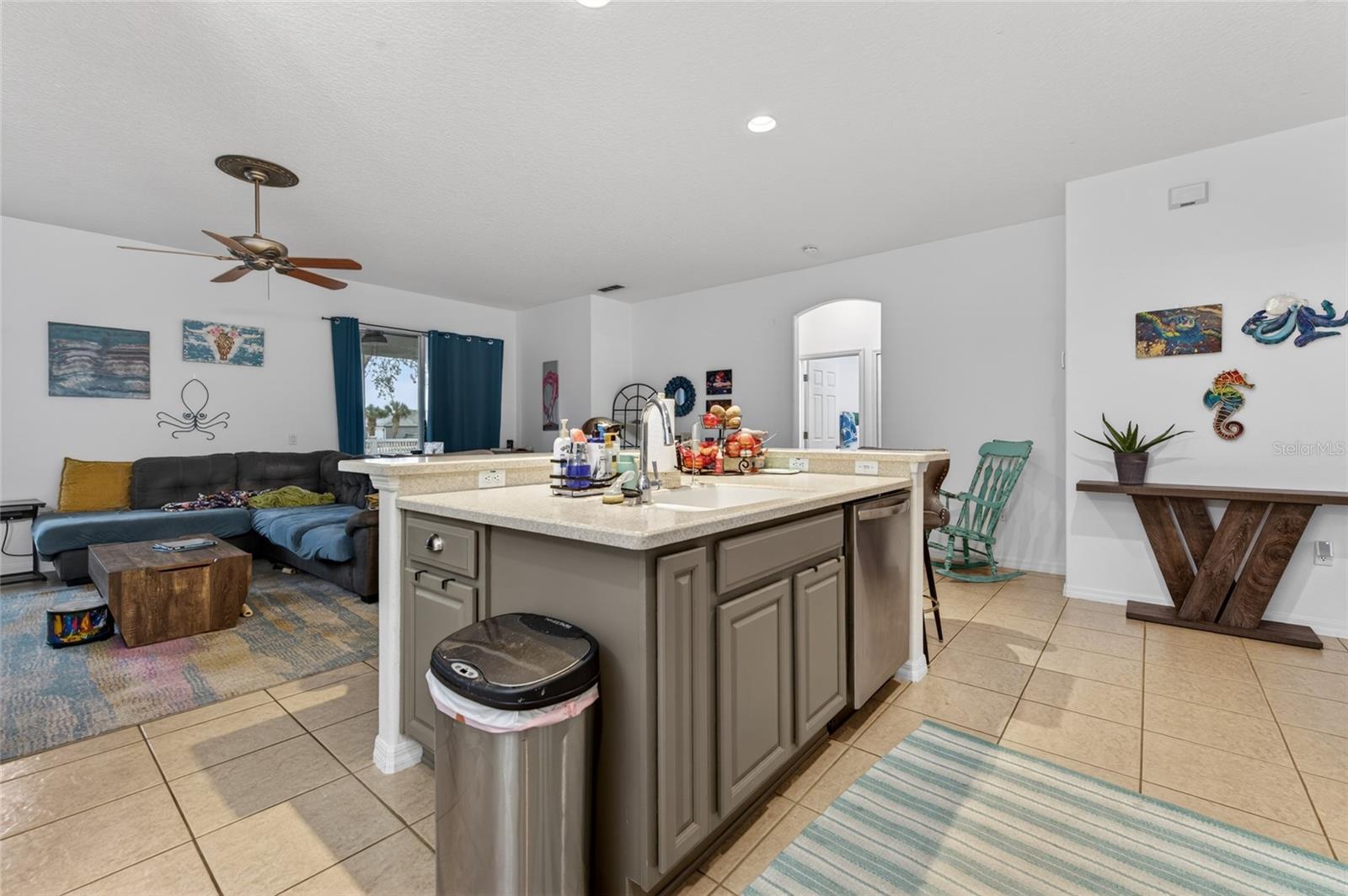 MARINERS GATE PH 01 - Residential