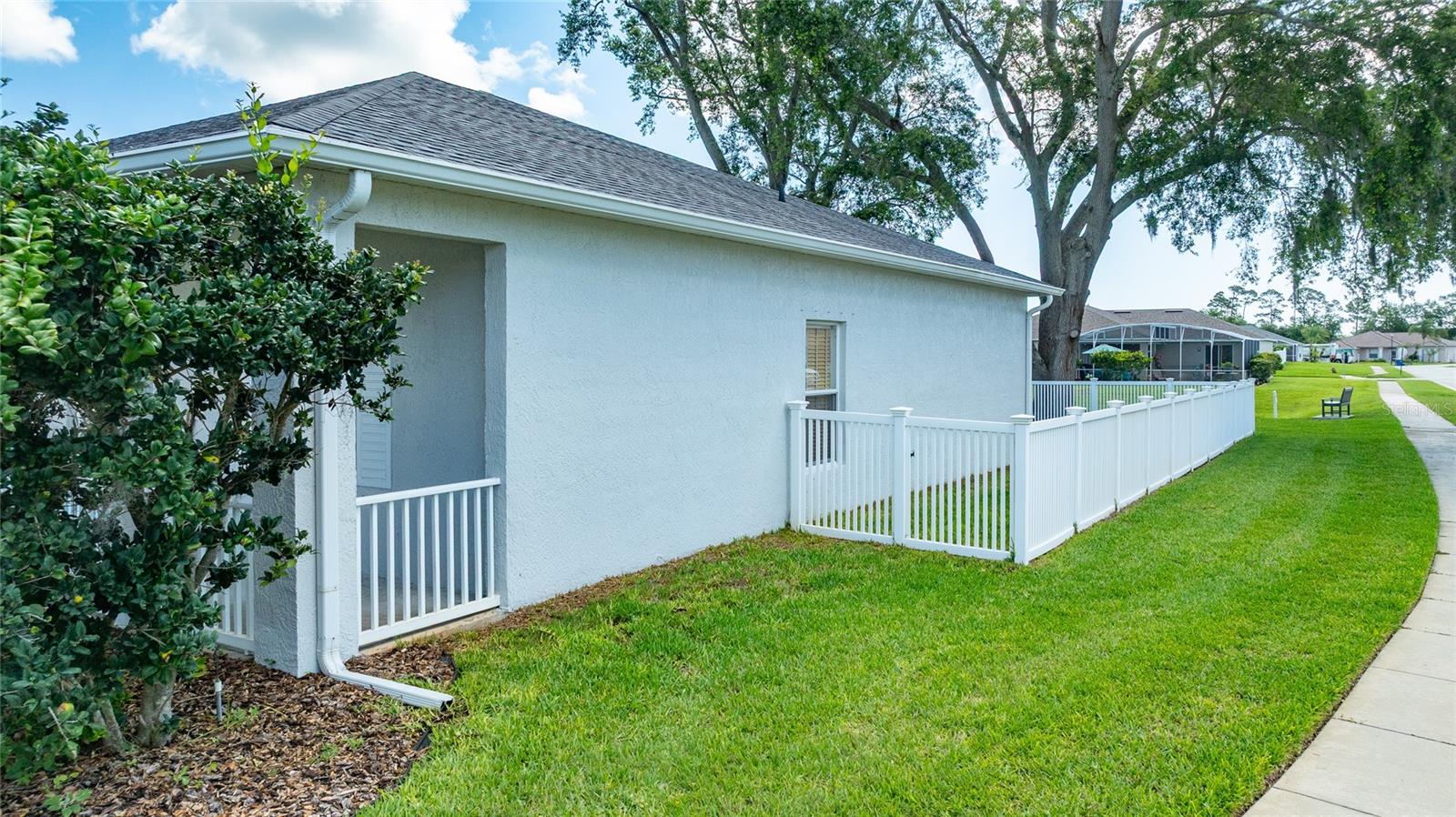 MARINERS GATE PH 01 - Residential