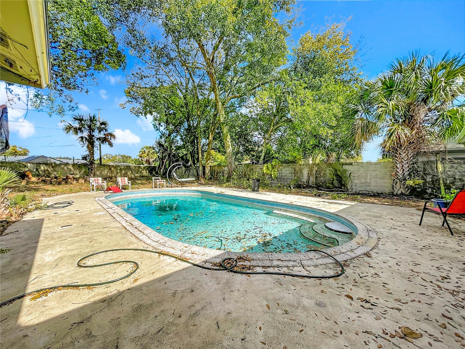 305 ROBIN HILL DRIVE