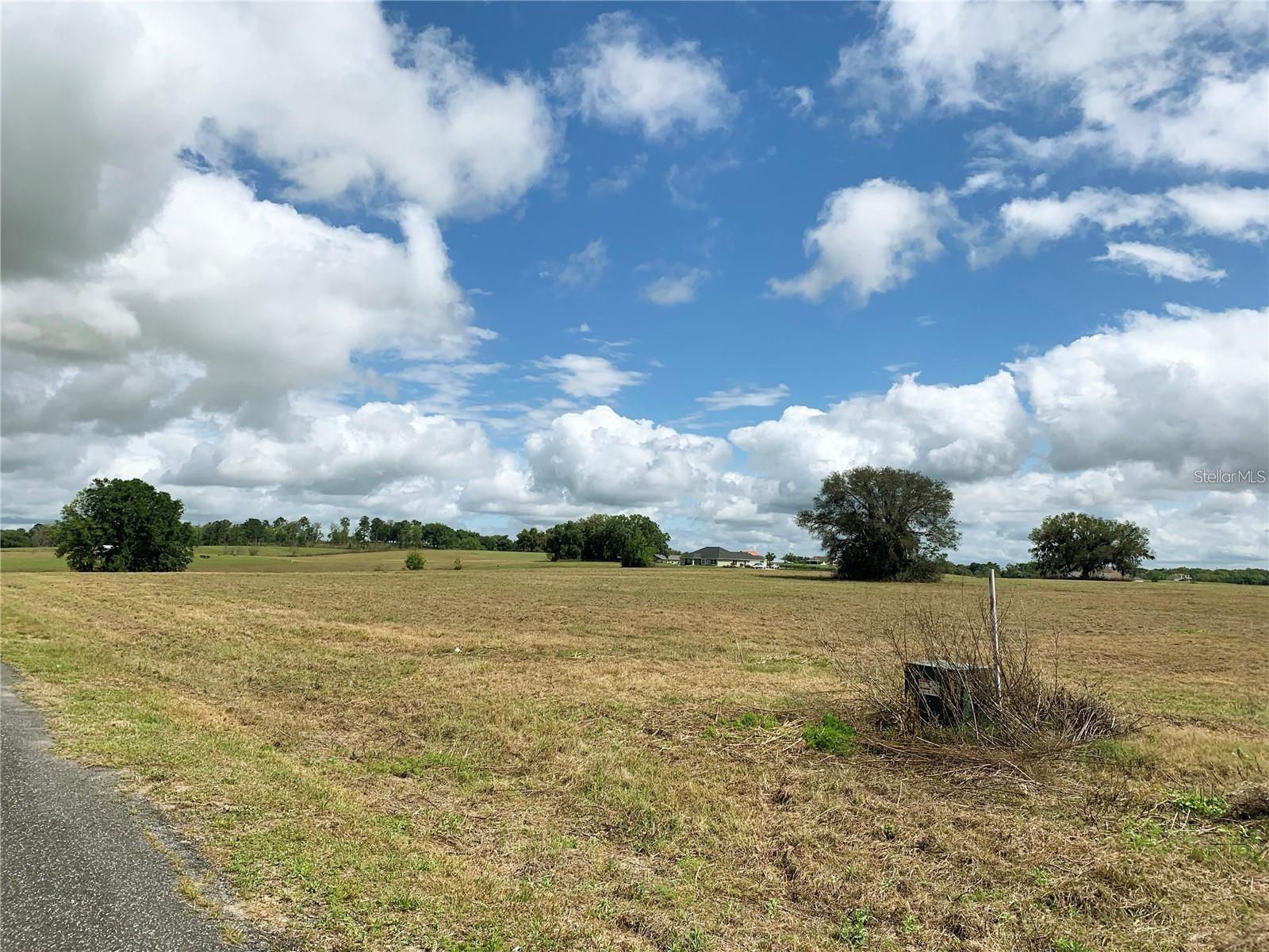VISTA POINTE FARMS - Land