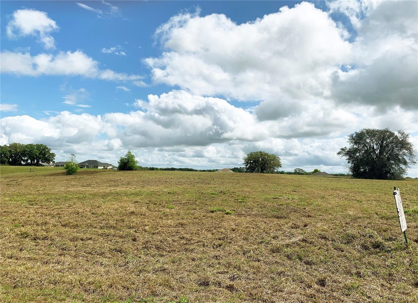 VISTA POINTE FARMS - Land
