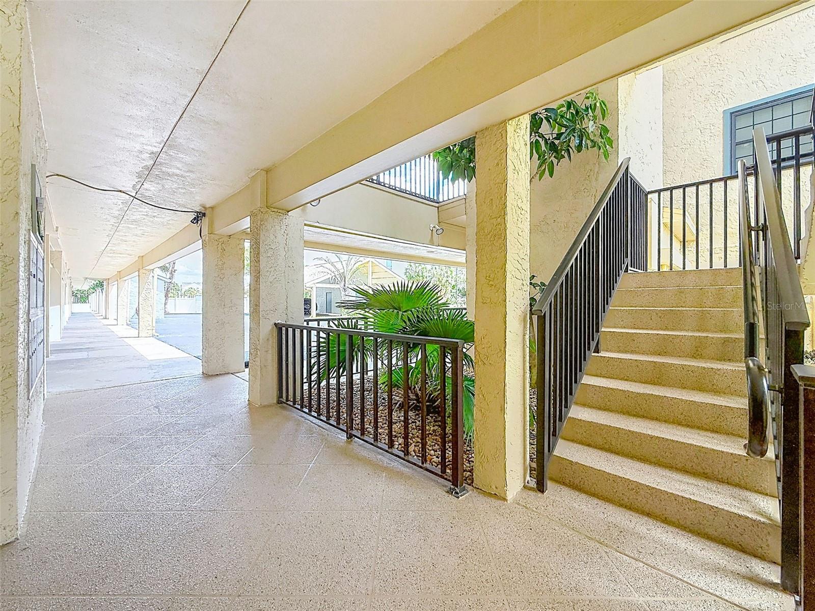 HARBOR POINTE CONDO - Residential