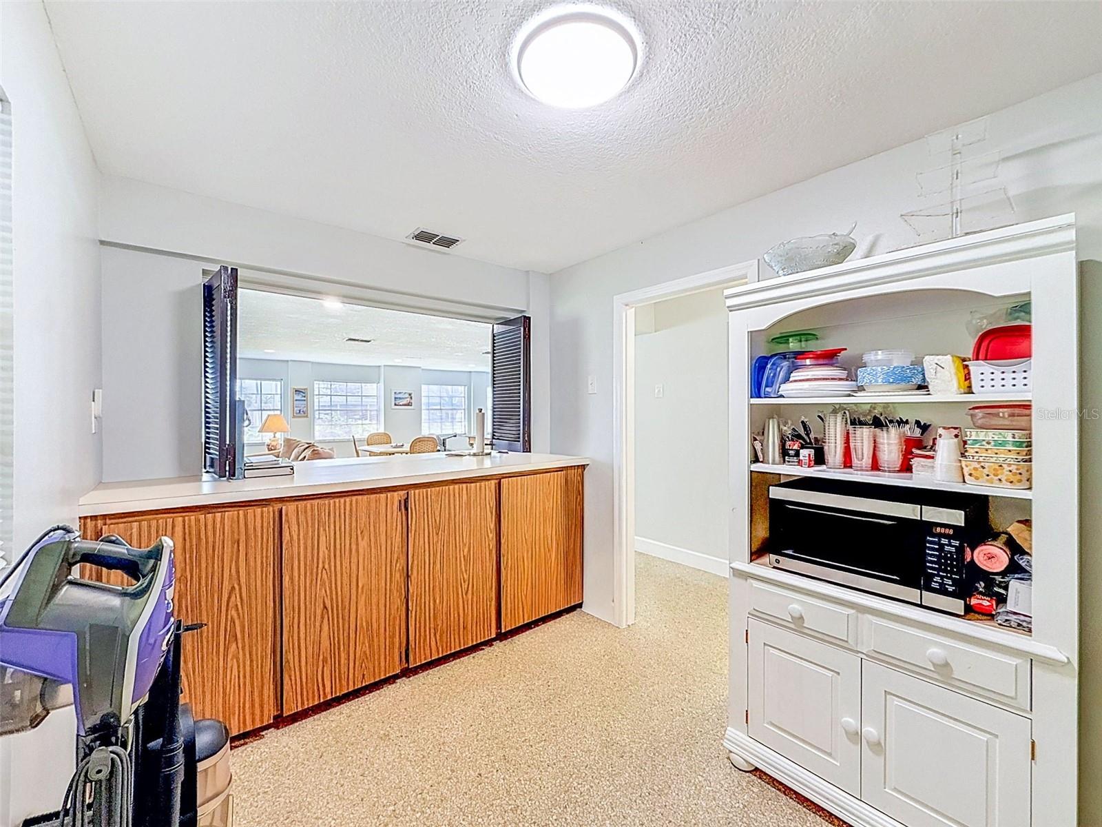 HARBOR POINTE CONDO - Residential
