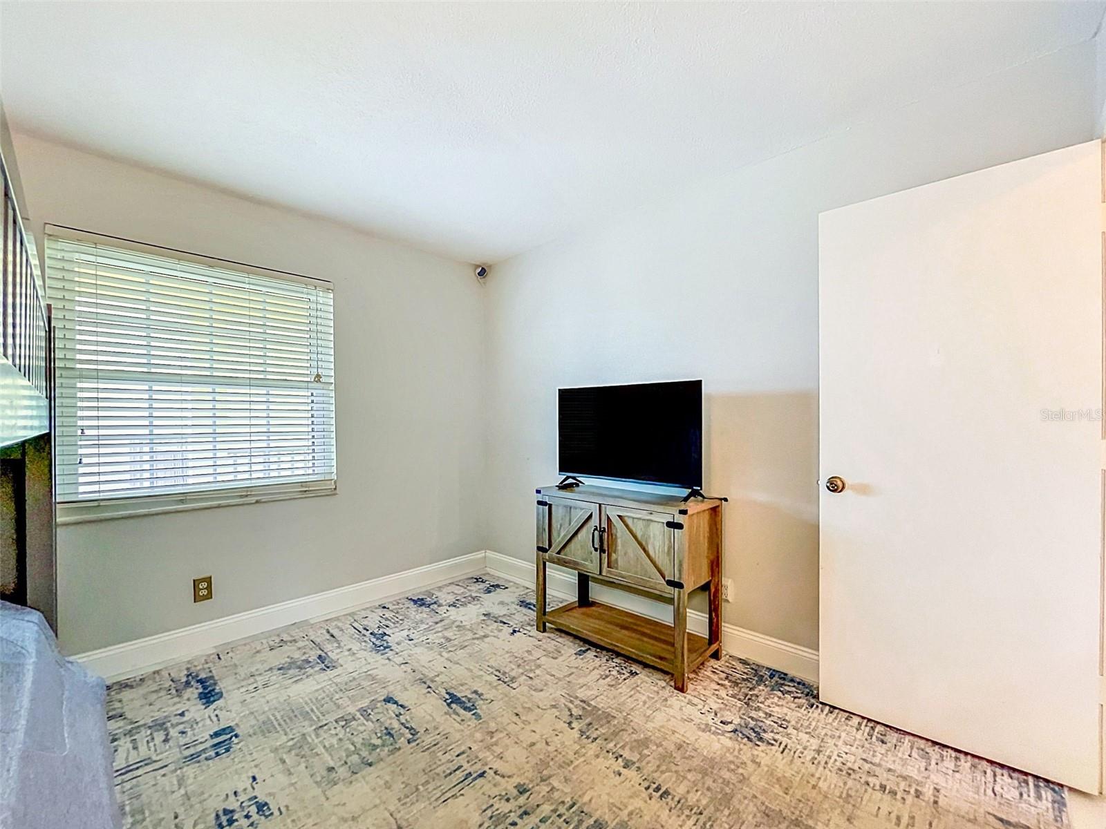 HARBOR POINTE CONDO - Residential