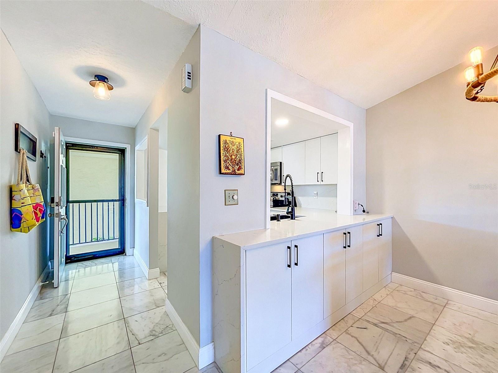 HARBOR POINTE CONDO - Residential