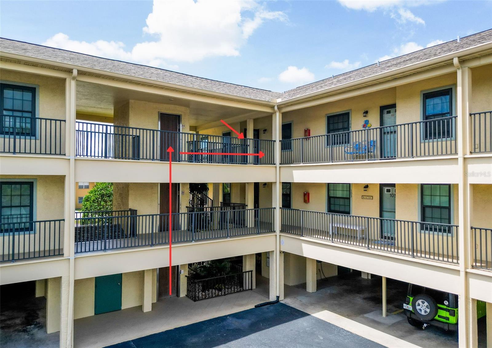 HARBOR POINTE CONDO - Residential