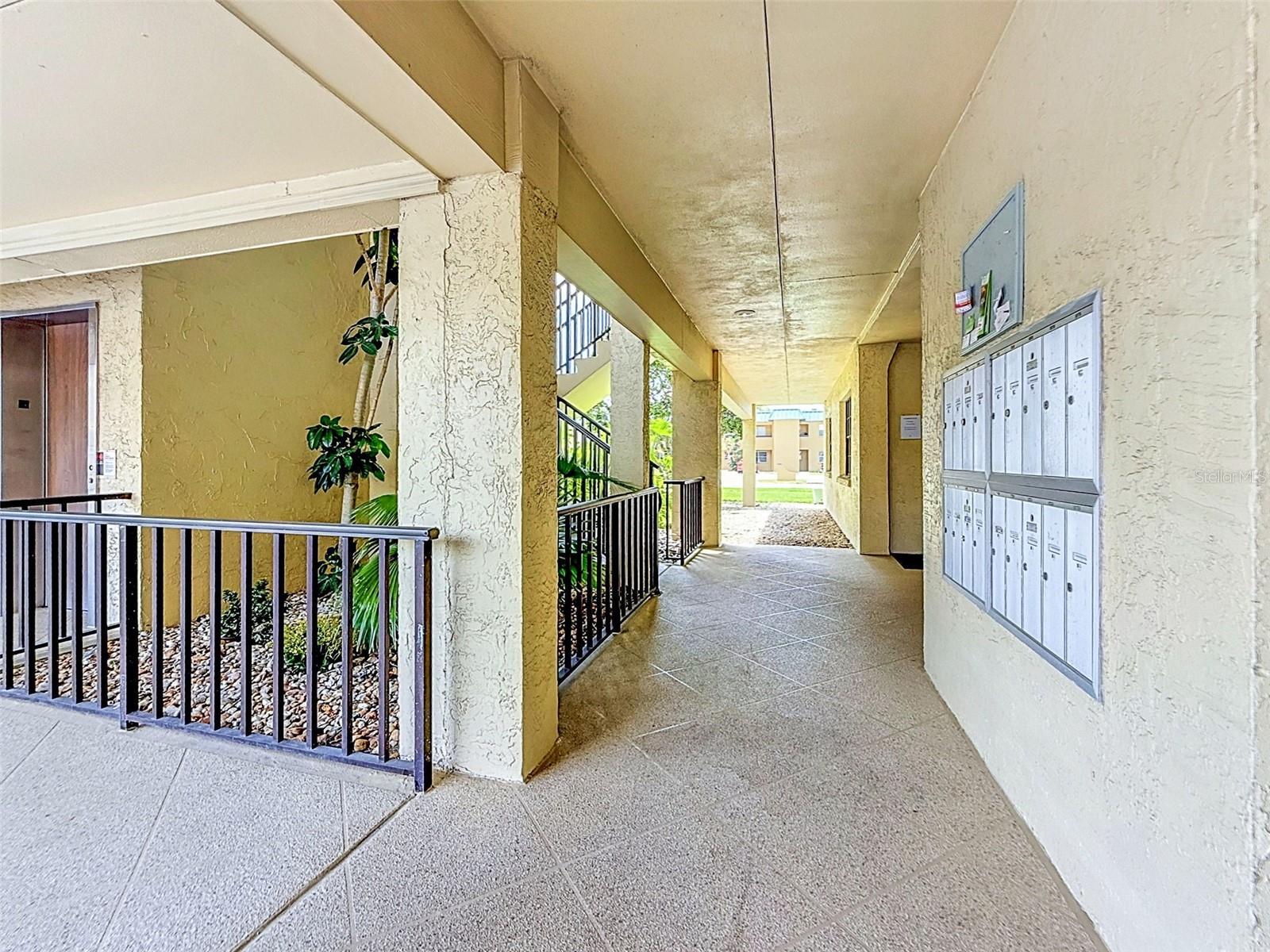 HARBOR POINTE CONDO - Residential