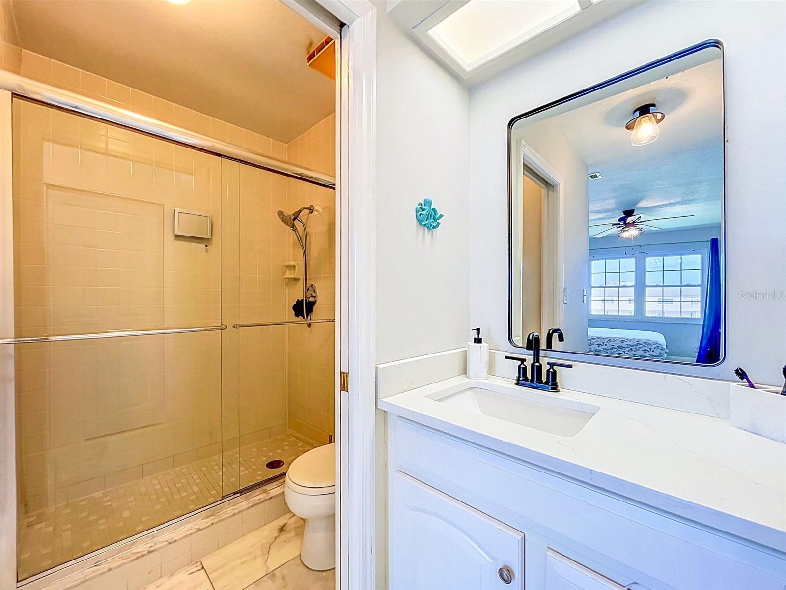 HARBOR POINTE CONDO - Residential