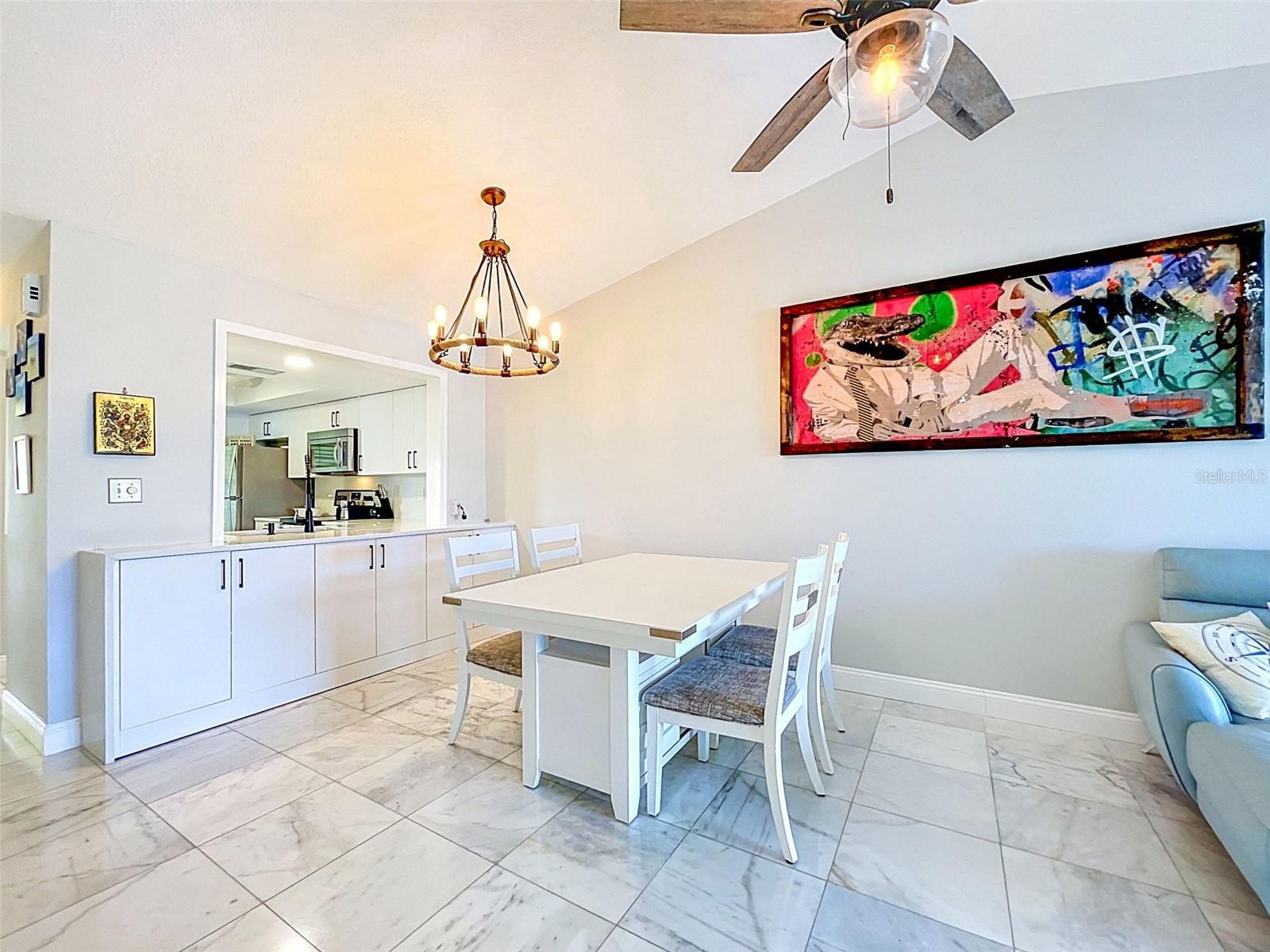 HARBOR POINTE CONDO - Residential