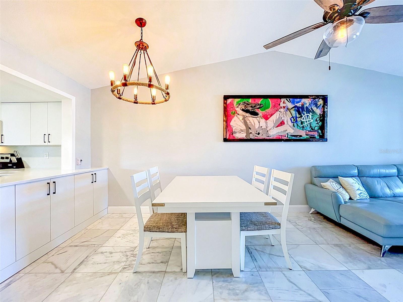 HARBOR POINTE CONDO - Residential
