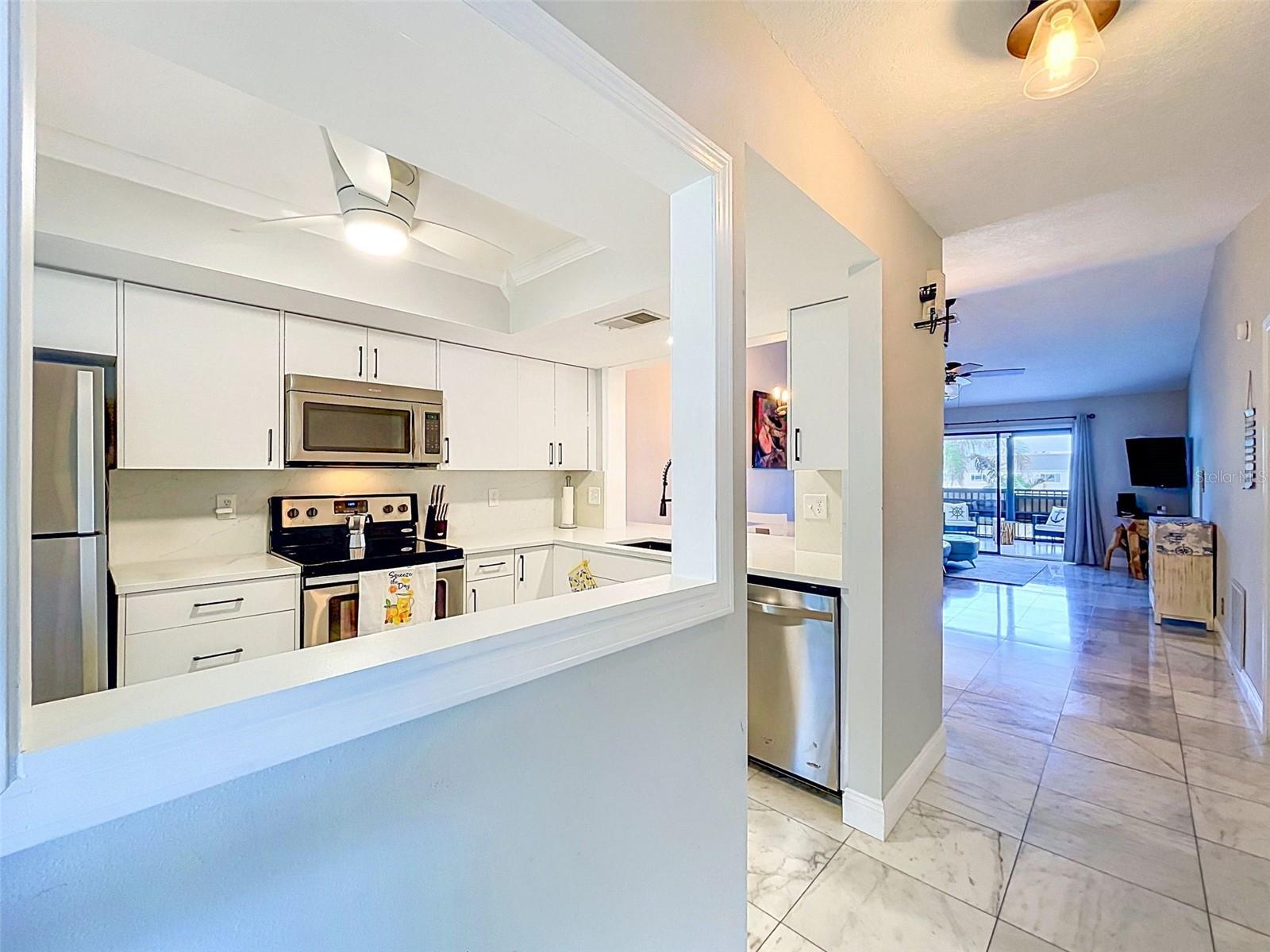 HARBOR POINTE CONDO - Residential